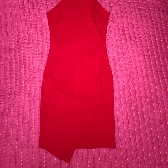 Red Dress - Picture 3 of 4